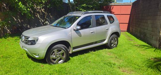 RENAULT DUSTER 2.0 TECH ROAD 4X2 16V FLEX 4P AUTOMÁTICO